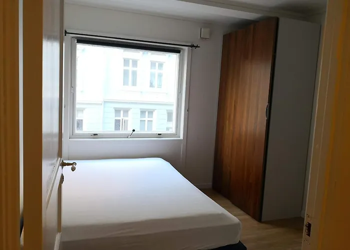 Flat In The Heart Of City, 2 Bedrooms - 2 Big Beds